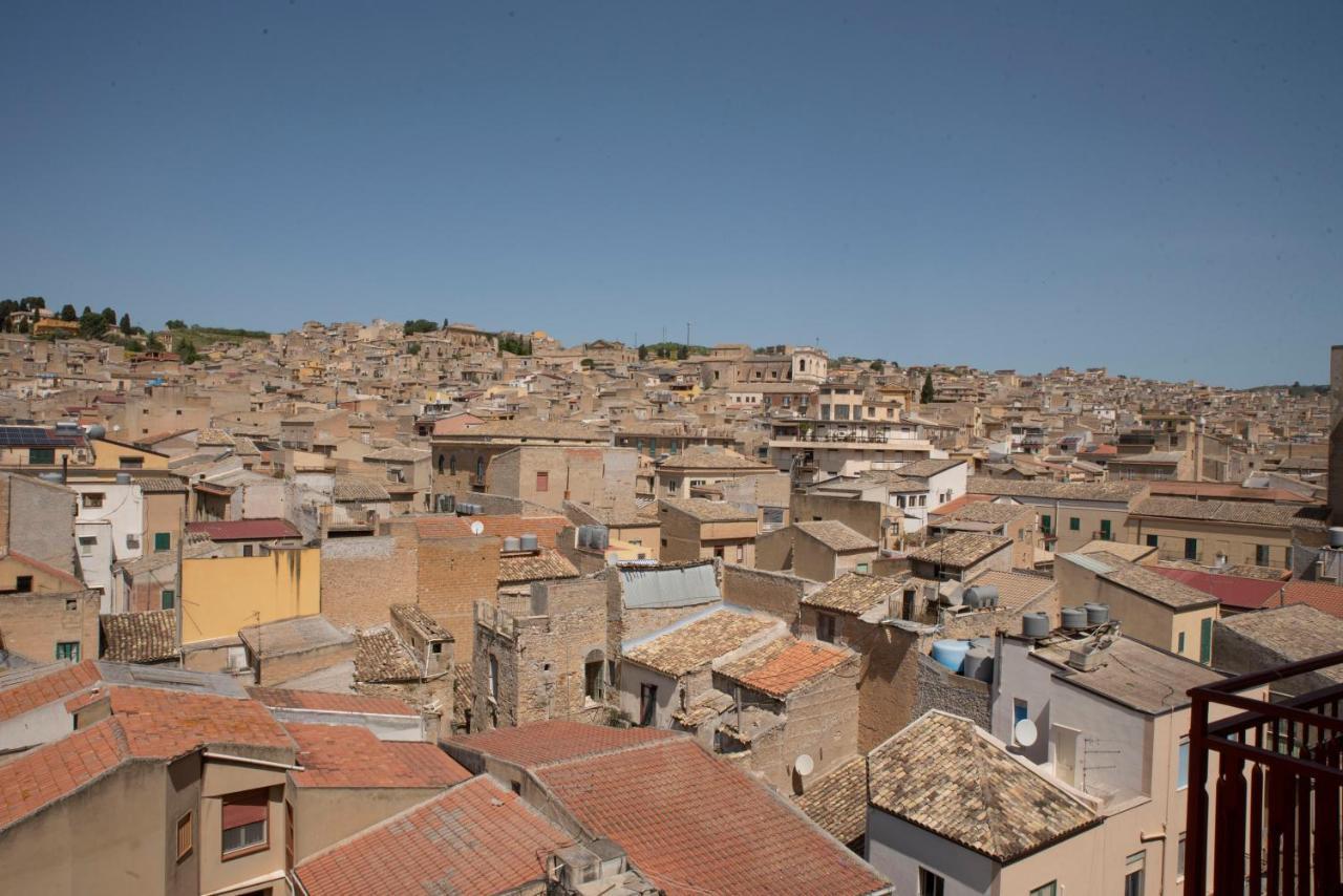 شقة Canicattì  في Come A Casa Panoramico E Centralissimo المظهر الخارجي الصورة